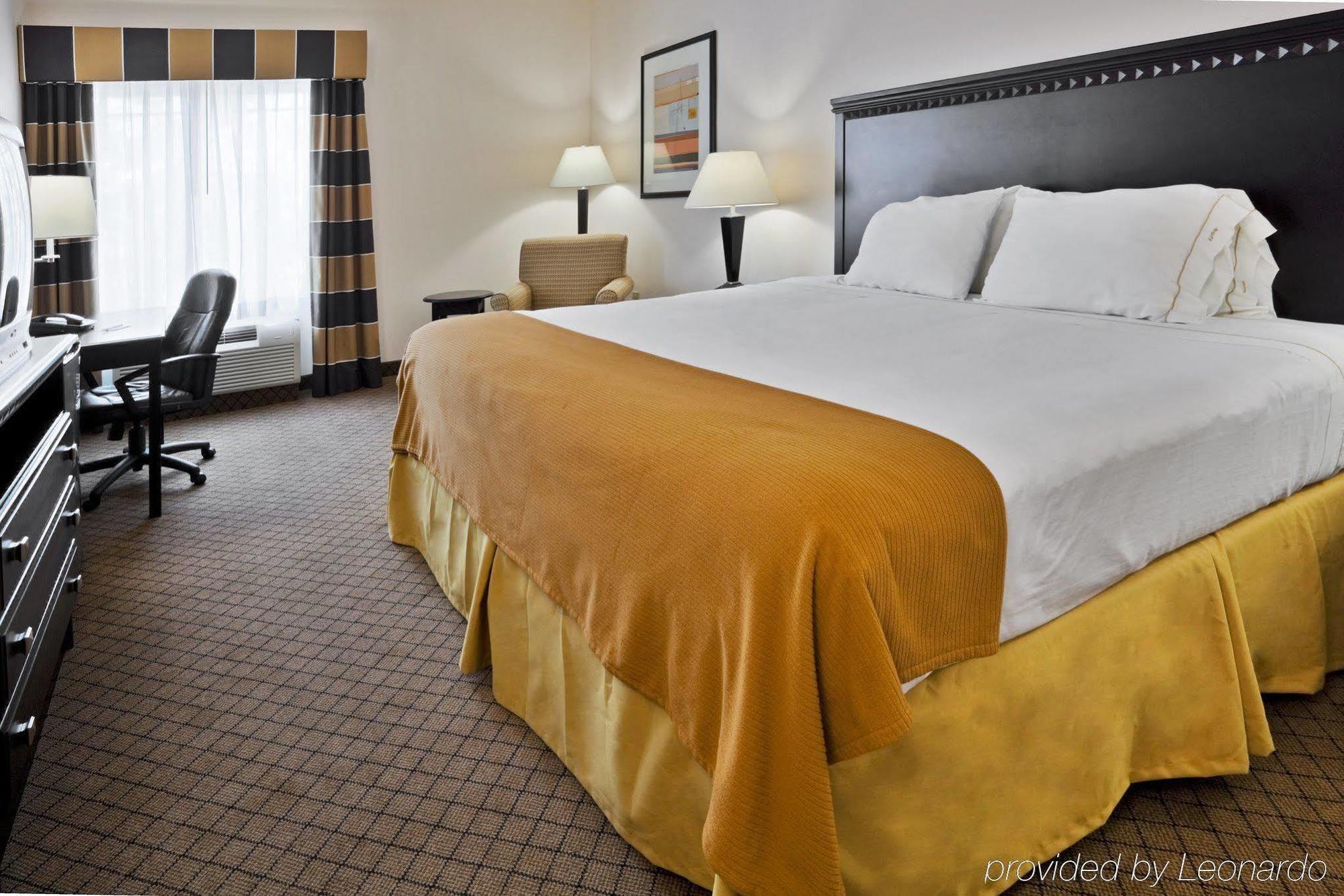 Holiday Inn Express Venice By Ihg Phòng bức ảnh